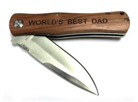 चाकू संभालता है